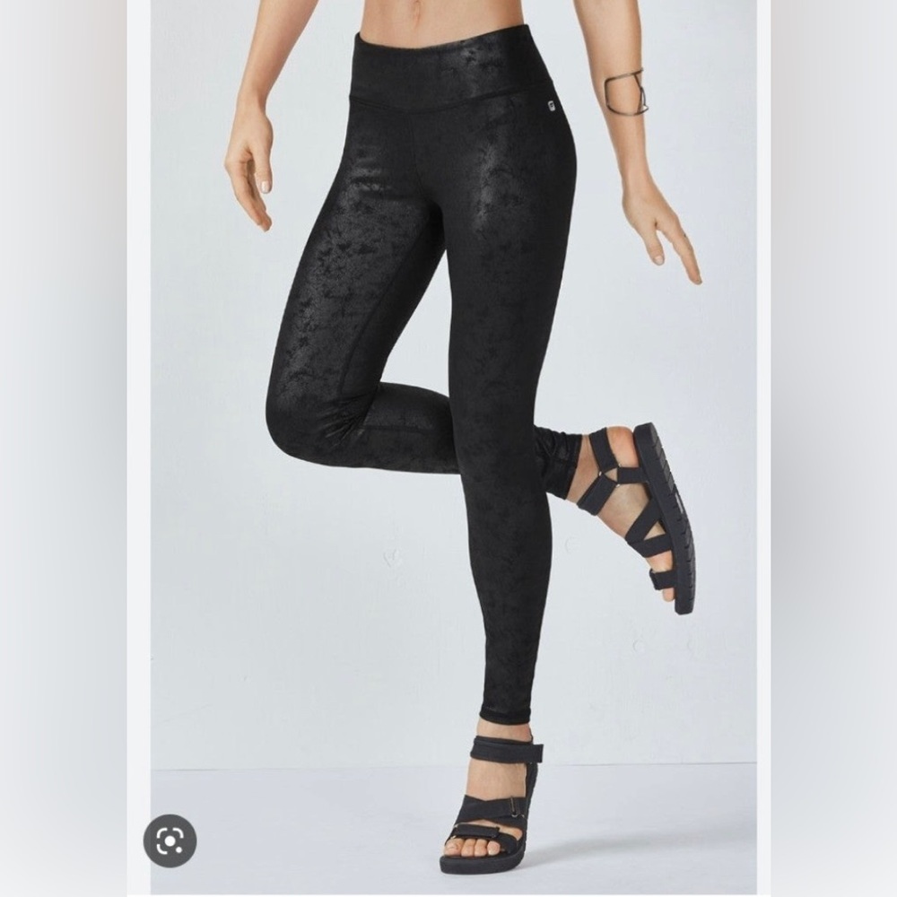 POWERHOLD BY FABLETICS  Black Printed Words Leggings